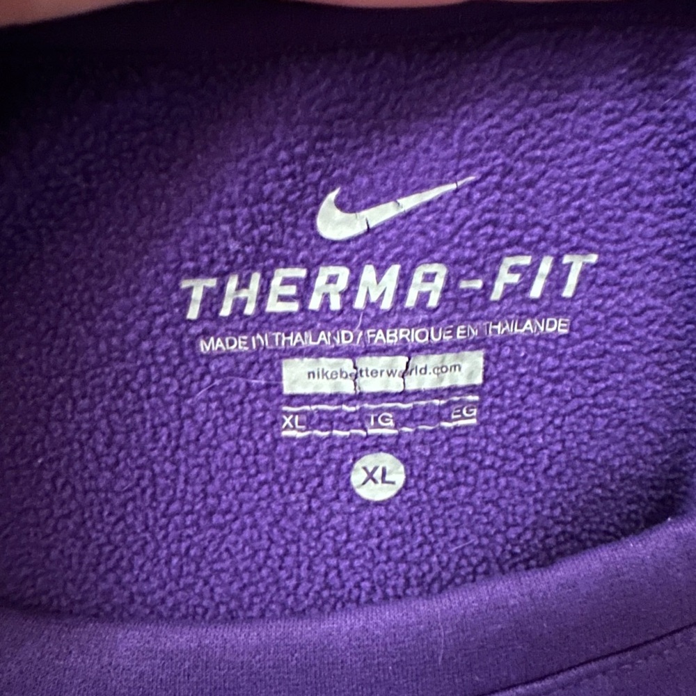 Nike Women's Purple Sweatshirt with Pocket - Picture 7 of 7